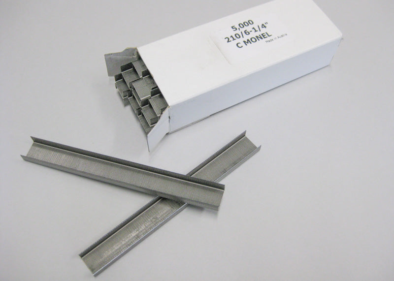 Monel Staples, 100 rust proof Monel metal. Box 5000 210/6 12.7mm shank